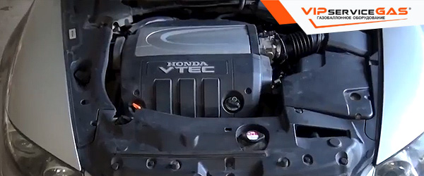 Газ на Honda Legend 3.7